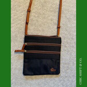 Dooney & Bourke | North South Triple Zip | Crossbody | Black